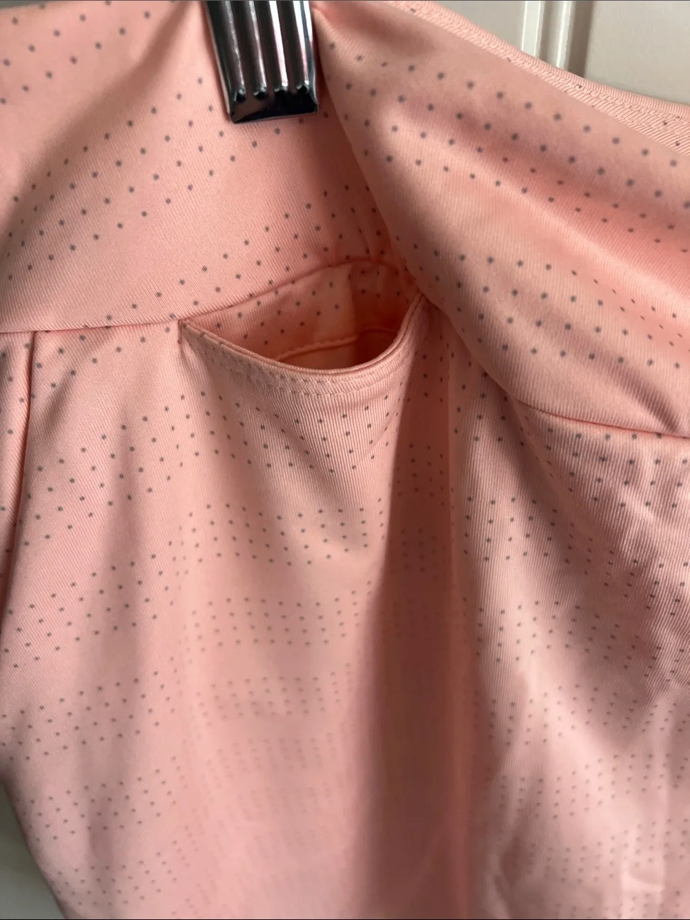 Nike Dri-Fit Light Peach Athletic Skort with side pockets